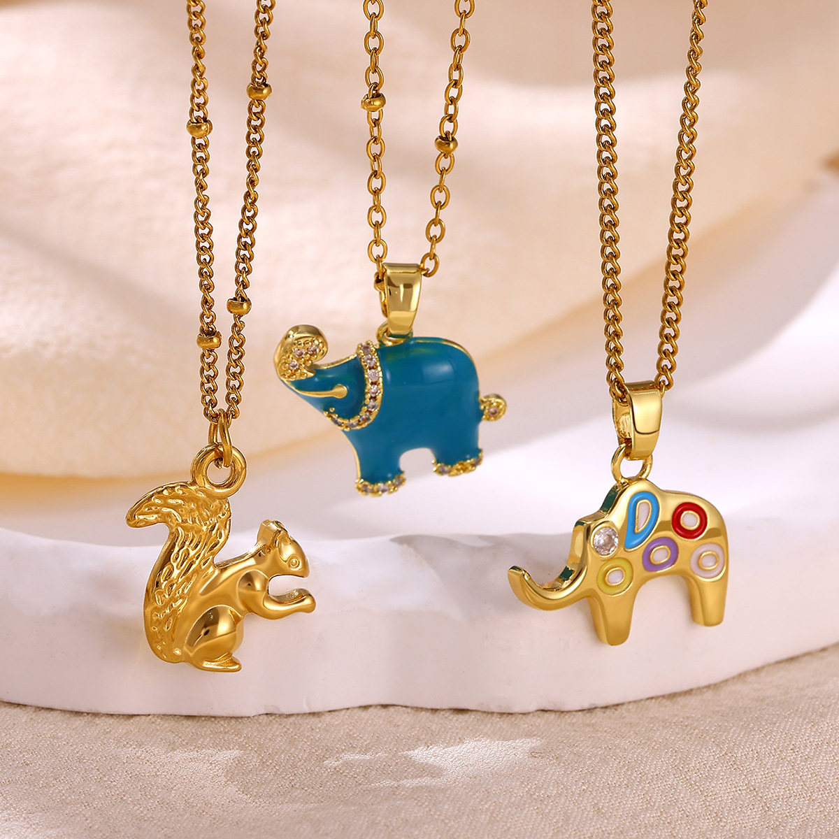 Unisex Animal Necklace With Waterproof Non Tarnish 18K Real Gold Plated 304 Stainless Steel PVD Coated Featuring Zircon On Box Chain