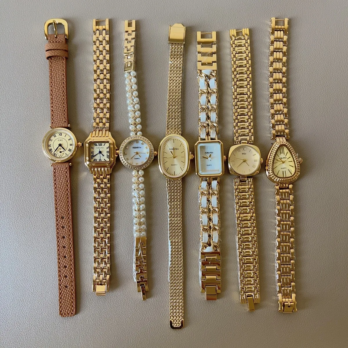Elegant Vintage Gold Strap Women's Watch Luxury Minimalist High-end Quality Middle-aged Fashion Quartz Wristwatch