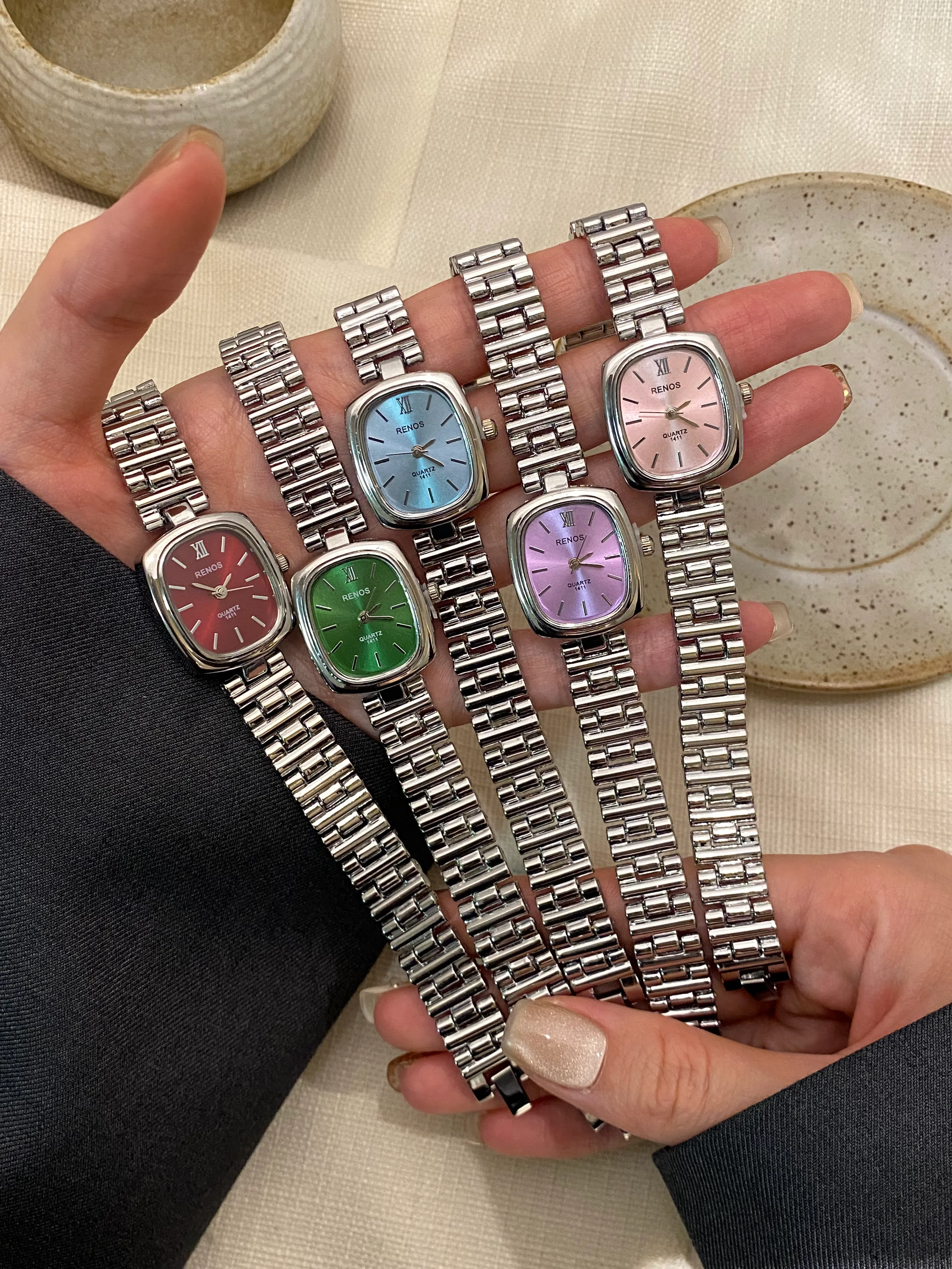 Women’s Square Dial Quartz Watch With Alloy Strap And Jewelry Buckle, Featuring Ordinary Glass Mirror And Pointer Display