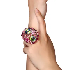 Exaggerated Round Open Ring For Women In Gold Alloy With Rhinestone Inlay 5