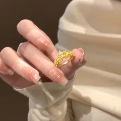Sweet Crown Ring For Women In Copper Alloy With Rhinestones, Perfect For Spring 3