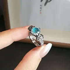 Luxurious Women’s Copper Rings For Flowers Featuring Electroplated And Faceted Craftsmanship 2