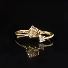Women’s Crown Ring In Metal With Zircon Inlay, Gold Finish, Featuring New Style 2